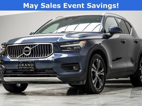 Used 2021 Volvo XC40 T5 Inscription w/ Climate Package AWD/4WD image 8