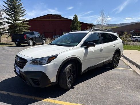 Used 2021 Subaru Outback Onyx Edition XT AWD/4WD image 6