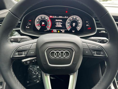 Certified 2025 Audi Q8 Prestige w/ Prestige Package image 24