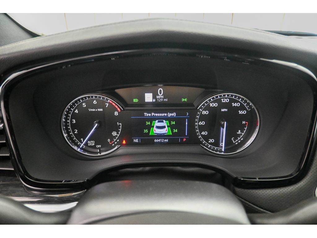 Used 2023 Cadillac XT5 Premium Luxury FWD image 37