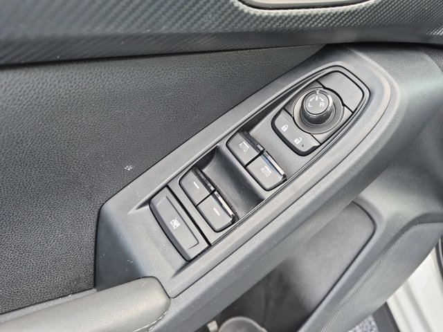 Used 2025 Subaru Crosstrek 2.5i Premium AWD/4WD image 13