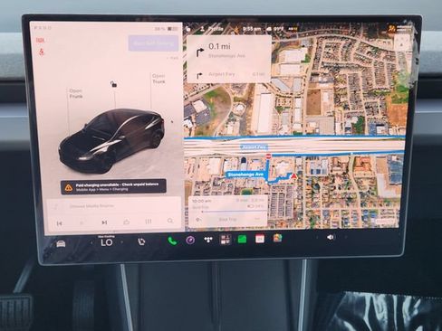 Used 2026 Tesla Model Y AWD image 4
