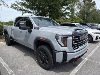 Used 2025 GMC Sierra 2500 AT4 w/ Technology Package video 1