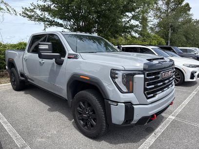 Used 2025 GMC Sierra 2500 AT4 w/ Technology Package