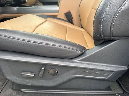 Used 2026 Ford F450 Lariat image 23