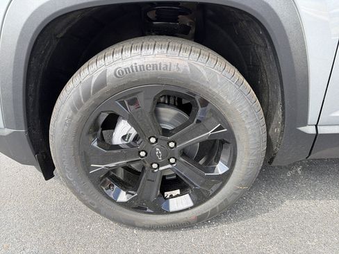 New 2026 Chevrolet Equinox LT w/ Midnight Edition image 11