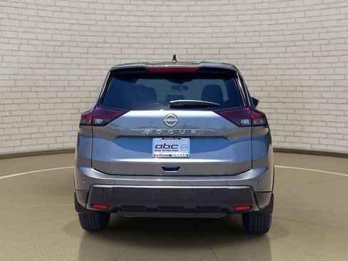 Certified 2025 Nissan Rogue S FWD image 6