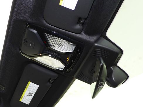 Used 2020 BMW X3 xDrive30i w/ Premium Package image 18