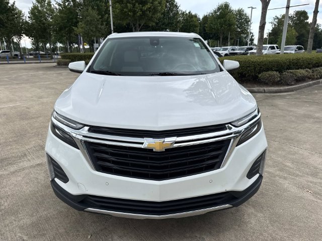 Used 2024 Chevrolet Equinox LT FWD image 2