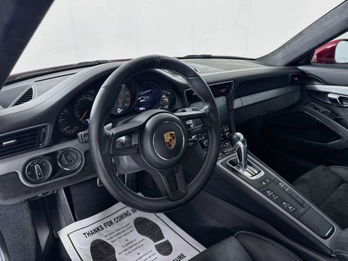 Certified 2018 Porsche 911 GT3 RWD image 4