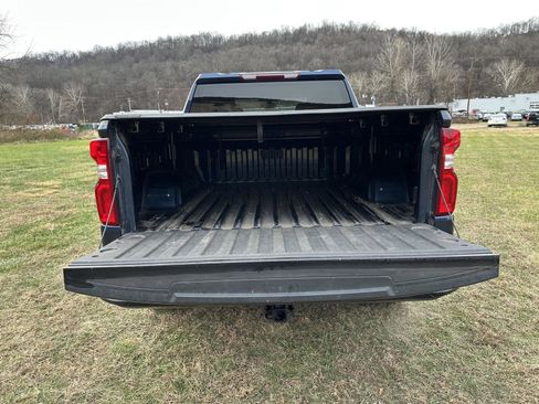 Used 2022 Chevrolet Silverado 1500 Custom image 22