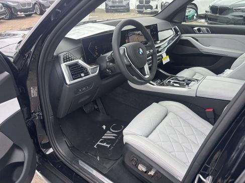 New 2026 BMW X5 xDrive40i AWD/4WD image 25