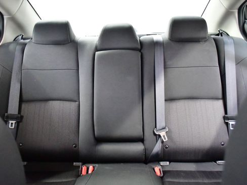Used 2025 Nissan Altima 2.5 SV FWD image 11