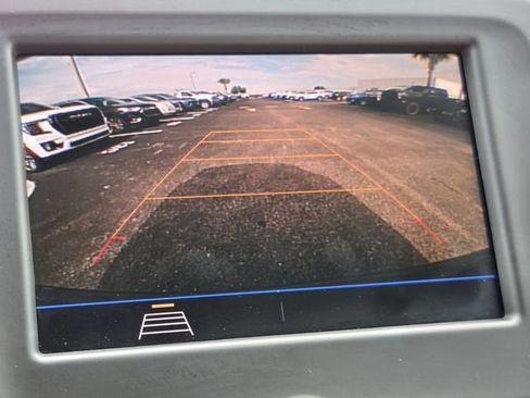 Used 2020 Chevrolet Equinox LS FWD image 19