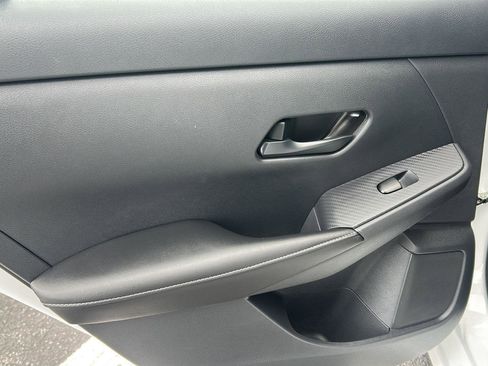 Used 2025 Nissan Sentra S FWD image 14