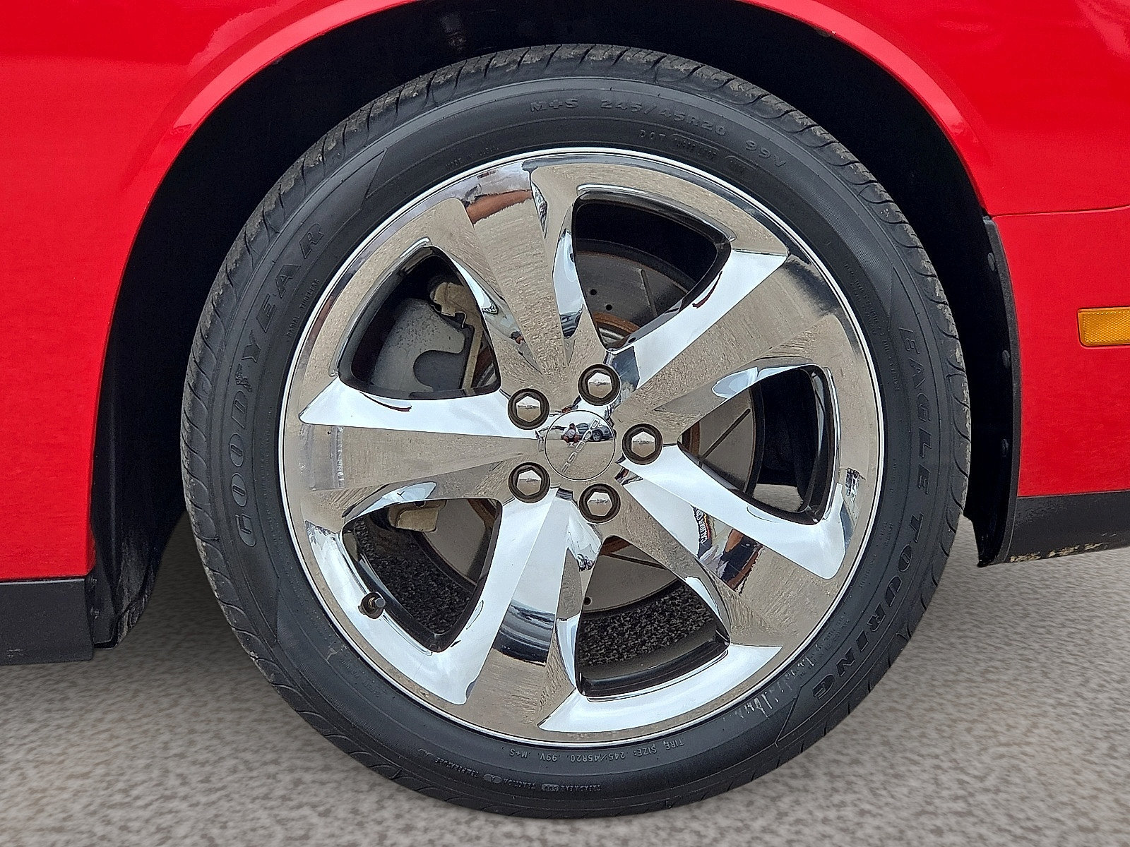 Used 2014 Dodge Challenger SXT Plus RWD image 7