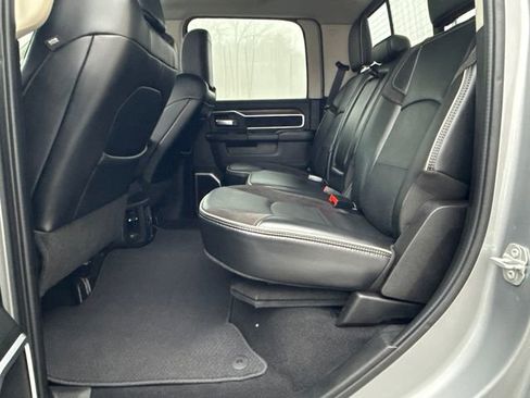 Used 2024 RAM 2500 Laramie image 17