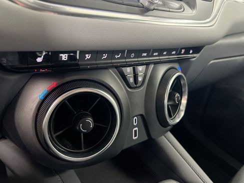 Used 2022 Chevrolet Blazer LT image 15