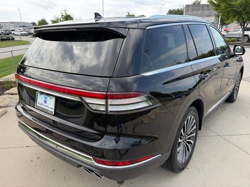 Used 2022 Lincoln Aviator Reserve w/ Equipment Group 201A AWD/4WD image 21