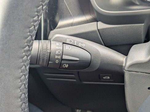 Certified 2023 Volvo XC40 Recharge Ultimate AWD/4WD image 37