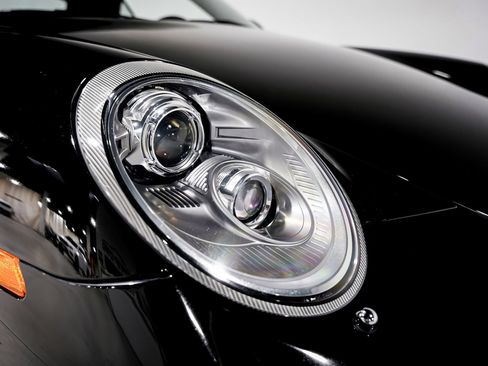 Used 2009 Porsche 911 Carrera RWD image 36