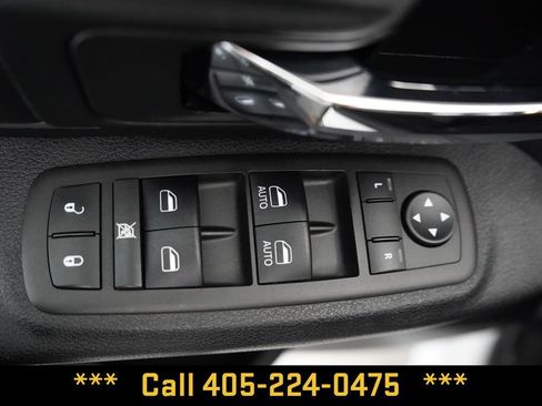 Used 2024 RAM 1500 Warlock RWD image 27