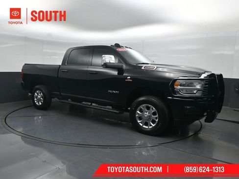 Used 2024 RAM 2500 Laramie AWD/4WD image 4
