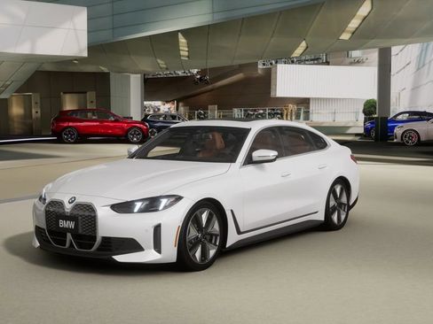 New 2026 BMW i4 xDrive40i w/ Premium Package image 28