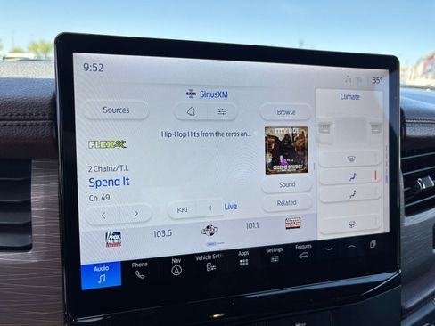 Used 2023 Ford Expedition Limited RWD image 21