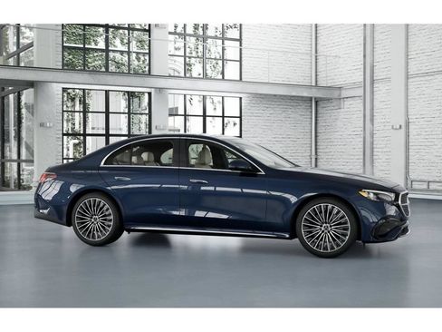 New 2026 Mercedes-Benz E 350 4MATIC Sedan image 14