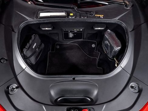 Used 2023 Ferrari F8 Tributo image 15