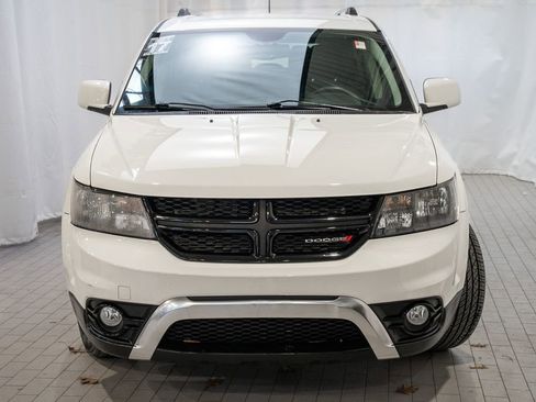 Used 2017 Dodge Journey Crossroad image 3