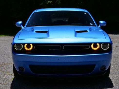 Used 2016 Dodge Challenger R/T Plus RWD image 5