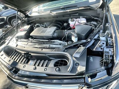 New 2025 Cadillac Escalade Premium Luxury Platinum image 31