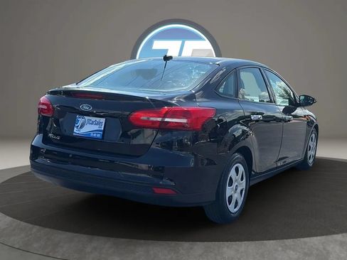 Used 2017 Ford Focus S FWD image 21