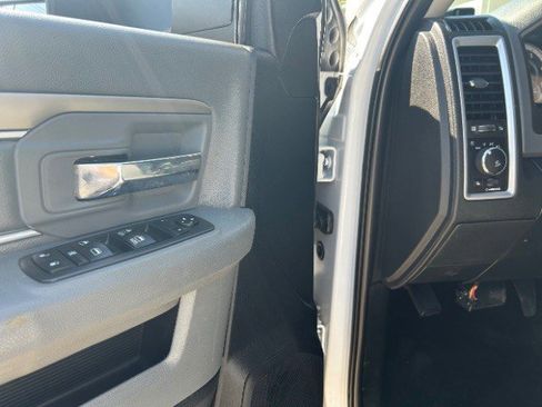 Used 2018 RAM 3500 Big Horn image 15