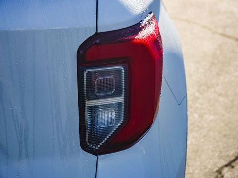 Used 2022 Ford Explorer Timberline image 7