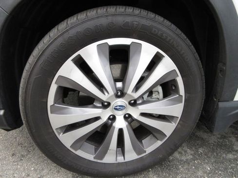 Used 2020 Subaru Ascent Limited w/ Technology Package image 5