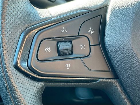 Used 2024 Chevrolet TrailBlazer LT image 30