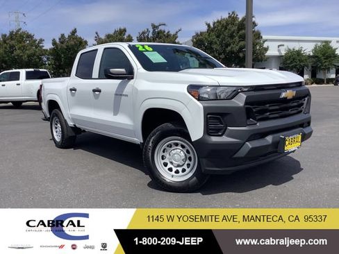 Used 2026 Chevrolet Colorado W/T w/ Advanced Trailering Package RWD image 1