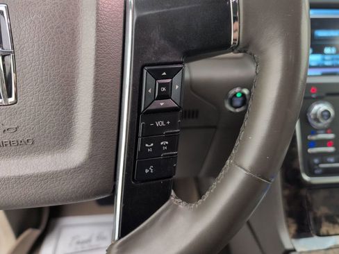 Used 2015 Lincoln Navigator L 2WD image 40