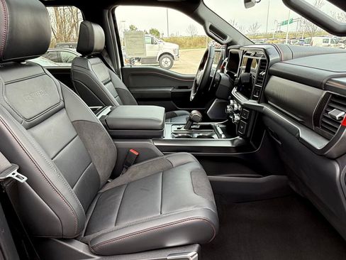 Used 2025 Ford F150 Raptor AWD/4WD image 18