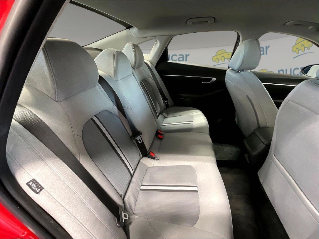 Used 2022 Hyundai Sonata SE w/ Cargo Package FWD image 16