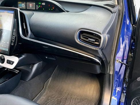 Used 2018 Toyota Prius Four Touring image 26