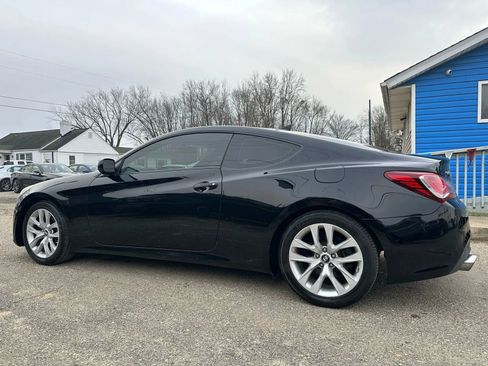 Used 2013 Hyundai Genesis 2.0T RWD image 4