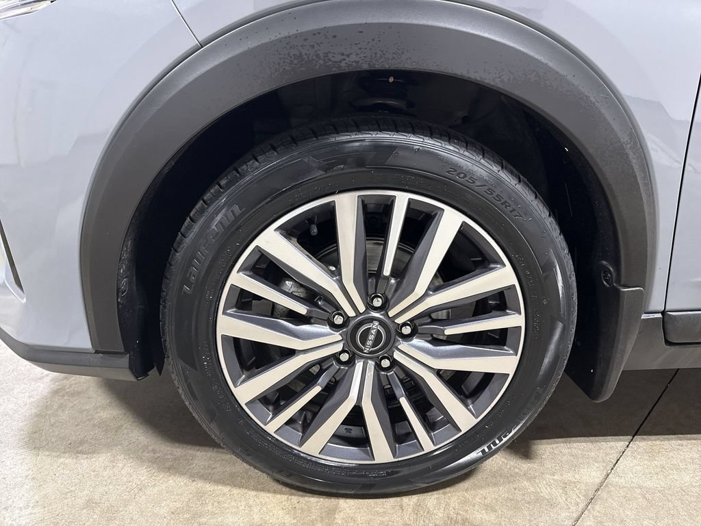 Used 2023 Nissan Kicks SV FWD image 26