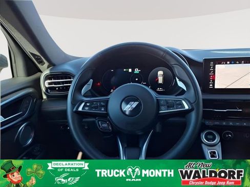 New 2024 Dodge Hornet R/T Plus w/ Tech Pack Plus w/o Parking image 11