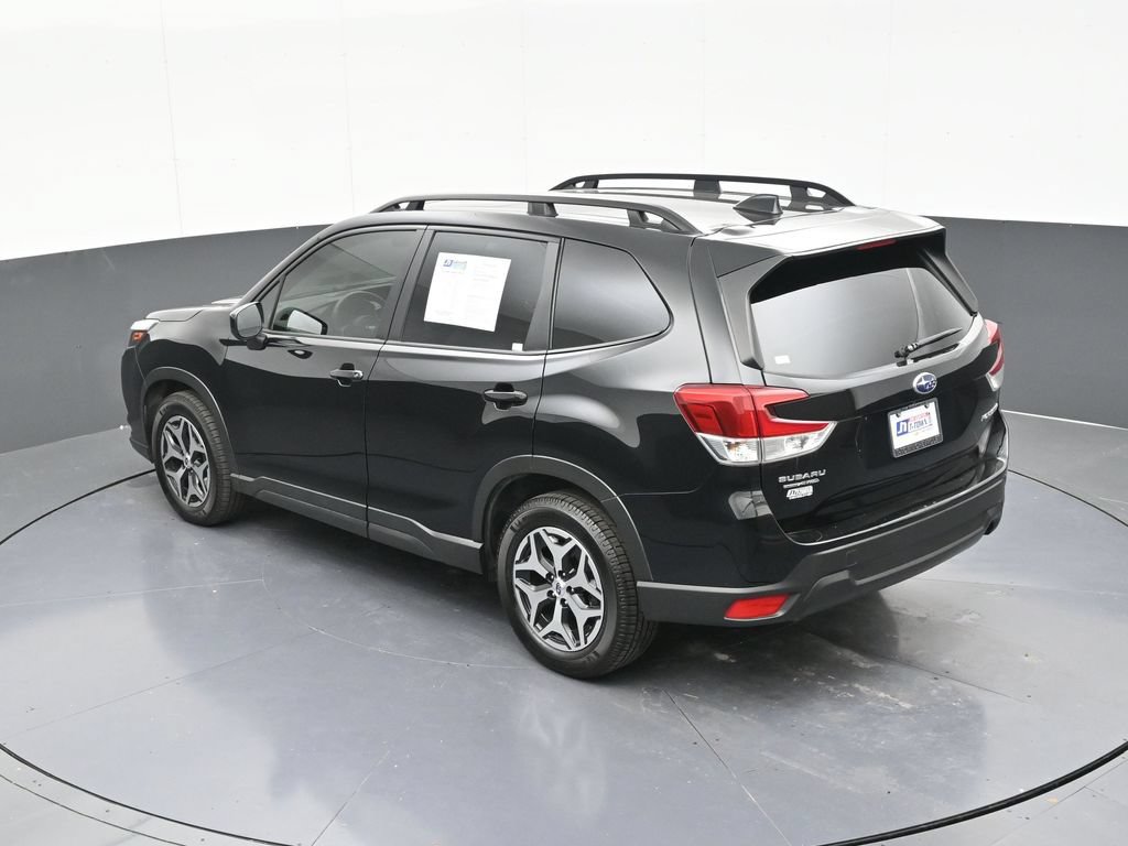 Used 2023 Subaru Forester Premium AWD/4WD image 56