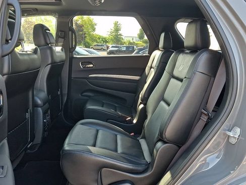 Used 2019 Dodge Durango R/T w/ Technology Group AWD/4WD image 13