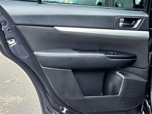 Used 2013 Subaru Legacy 2.5i Premium w/ All-Weather Pkg image 28